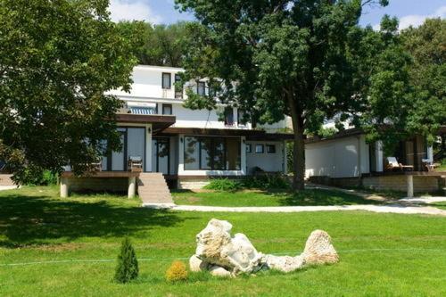 Rusalka Holiday Village Resort